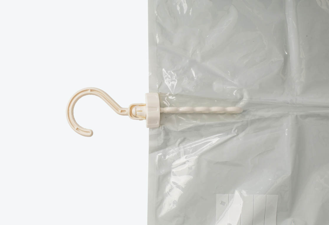 Пакет вакуумный SWED c вешалкой 70х105см 