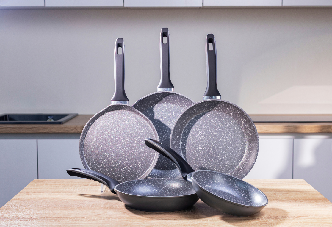 Сковорода STARDUST 28см индукция 